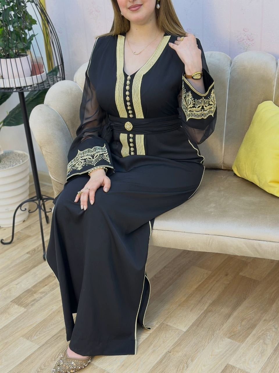 Ensemble Deux Pièces Traditionnel Moderne – Tunique Brodée & Pantalon Fluide